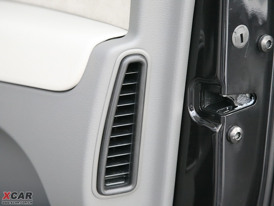 2010WQ7 3.6 FSI quattro A