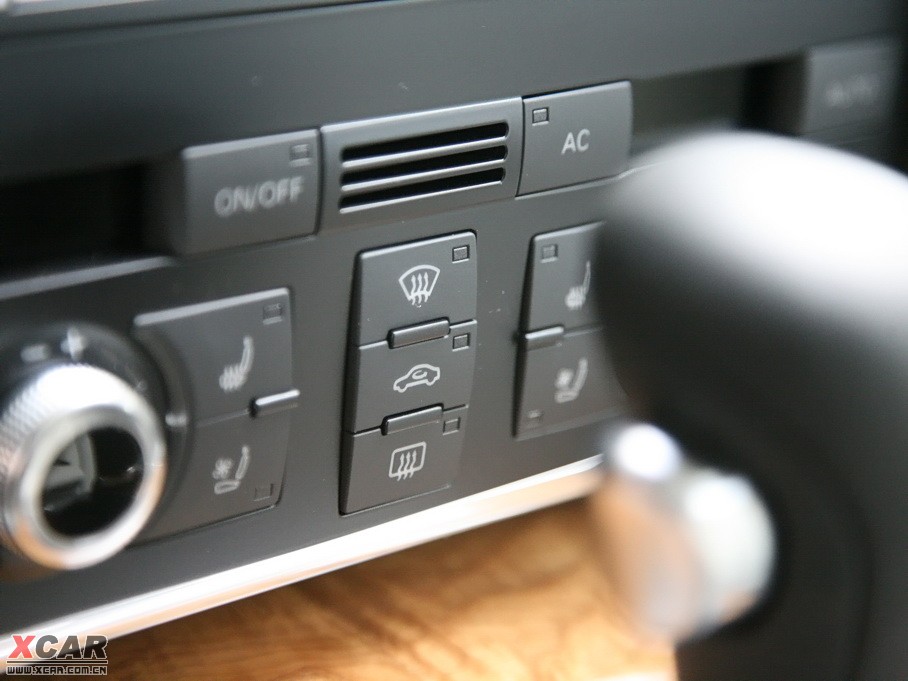 2010WQ7 3.6 FSI quattro A