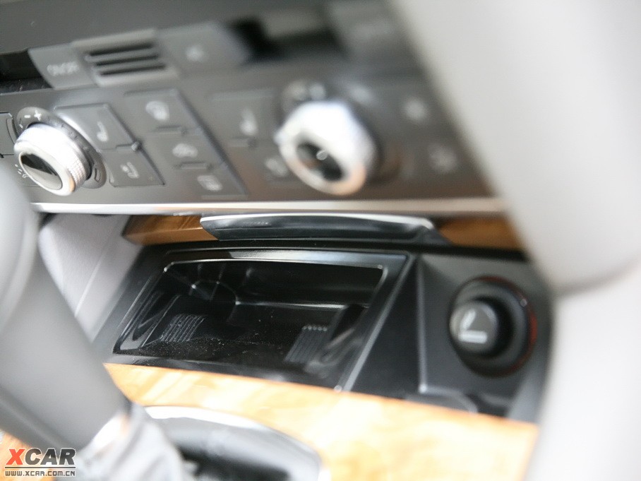 2010WQ7 3.6 FSI quattro A