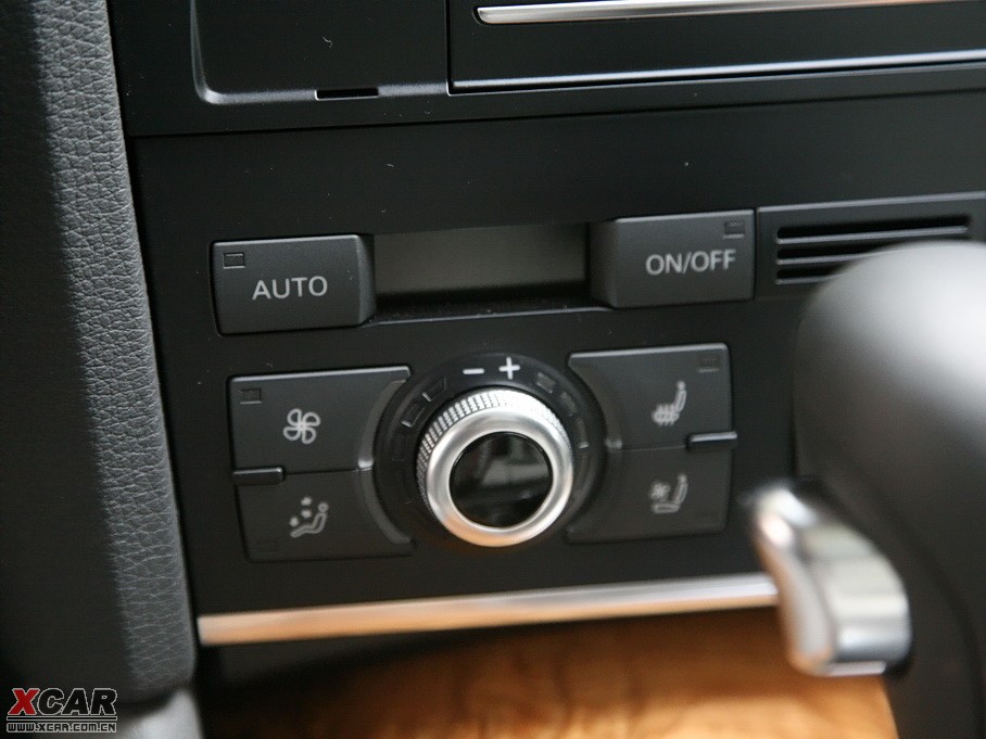 2010WQ7 3.6 FSI quattro A