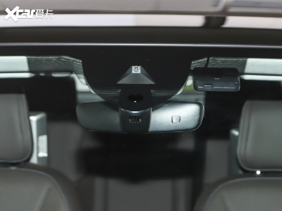 2023WA8 A8L 55 TFSI quattro Ş