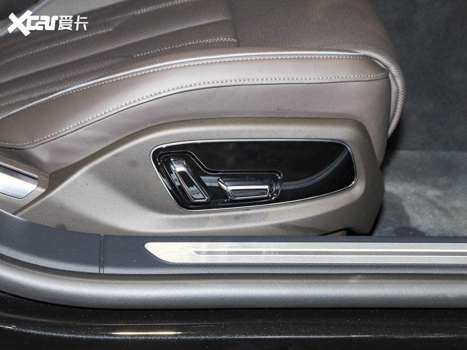 2023?yun)WA8 A8L 55 TFSI quattro Ş