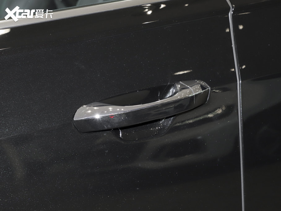 2023WA8 A8L 45 TFSI quattro A