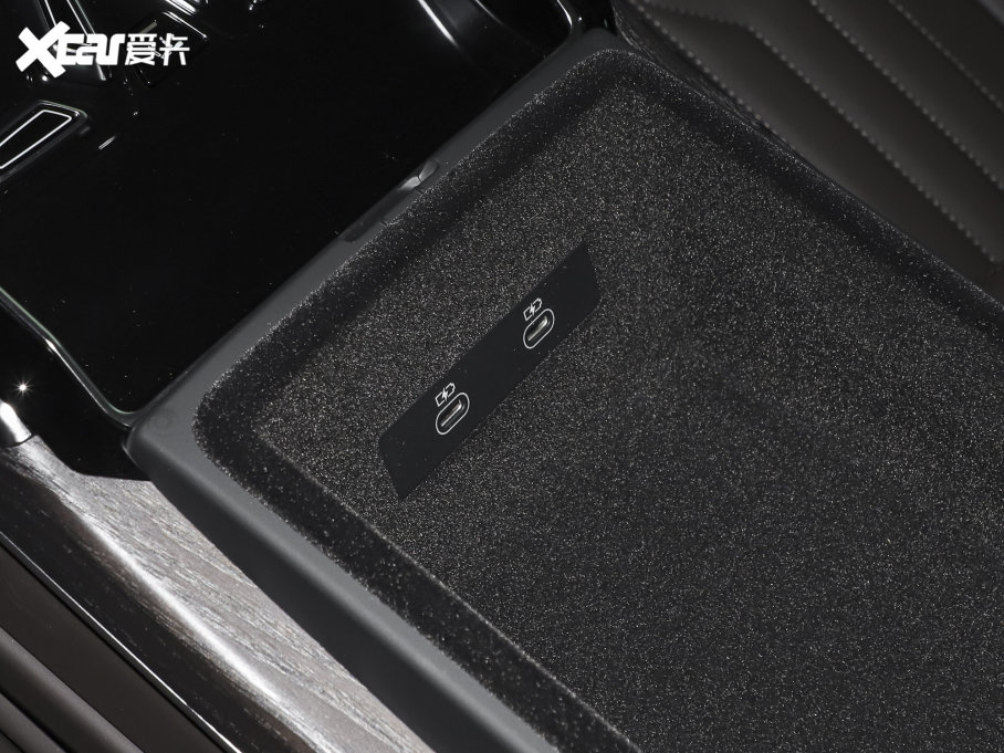 2023WA8 A8L 45 TFSI quattro A