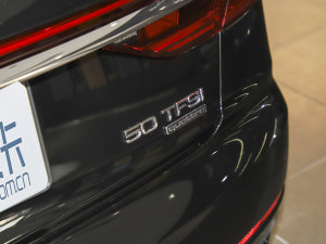 2023A(y)8L 50 TFSI quattro x (x)(ji)^