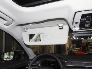 2023款A8L 50 TFSI quattro 臻选型 遮阳板（左）