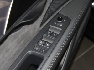 2023A8L 50 TFSI quattro x п؅^