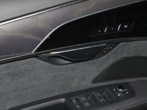 2023A8L 50 TFSI quattro x п؅^