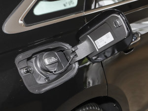 2023款A8L 55 TFSI quattro 旗舰型 油箱盖