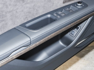 2023A8L 55 TFSI quattro Ş ǰTg