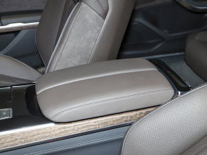 2023A8L 55 TFSI quattro Ş 