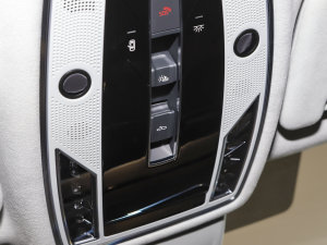 2023A(y)8L 55 TFSI quattro Ş п؅^(q)