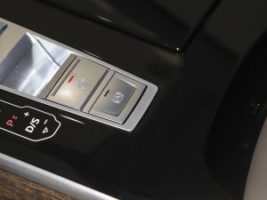 2023A(y)8L 55 TFSI quattro Ş п؅^(q)