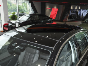 2023A(y)8L 45 TFSI quattro A ܇