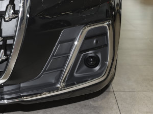 2023A(y)8L 45 TFSI quattro A (x)(ji)^