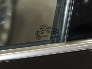 2023A(y)8L 45 TFSI quattro A (x)(ji)^