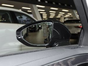 2023A(y)8L 45 TFSI quattro A (x)(ji)^