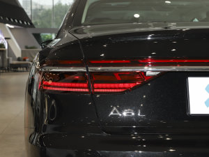 2023A(y)8L 45 TFSI quattro A (x)(ji)^