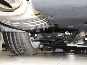 2023A(y)8L 45 TFSI quattro A (x)(ji)^