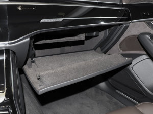 2023A8L 45 TFSI quattro A 