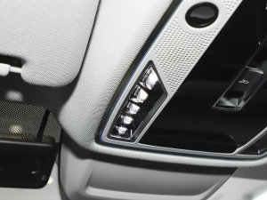 2023A(y)8L 45 TFSI quattro A п؅^(q)