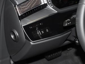 2023A8L 45 TFSI quattro A п؅^