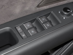 2023A8L 45 TFSI quattro A п؅^