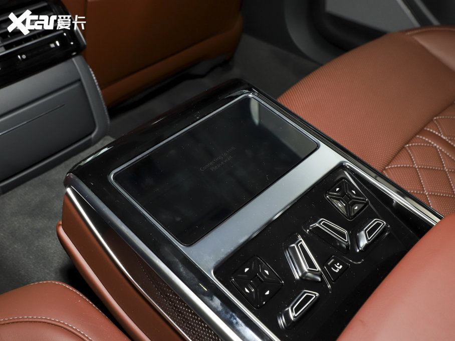 2023WS8 S8L 4.0TFSI quattro