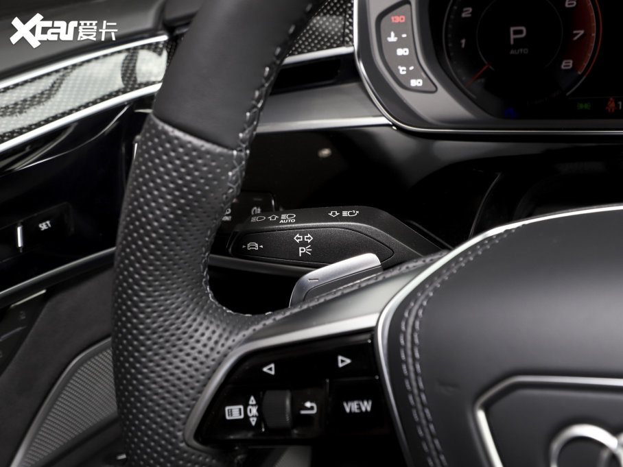 2023WS8 S8L 4.0TFSI quattro