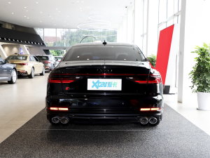 2023S8L 4.0TFSI quattro 	