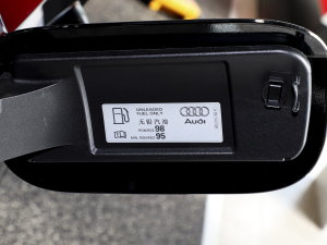 2023S8L 4.0TFSI quattro ^