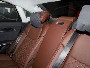 2023S8L 4.0TFSI quattro g