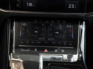 2023S8L 4.0TFSI quattro {{