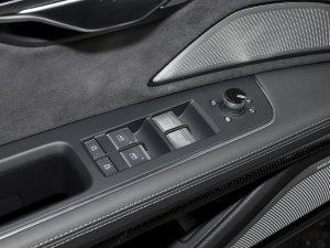 2023S8L 4.0TFSI quattro {܇ƅ^	