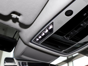 2023S8L 4.0TFSI quattro п؅^(q)