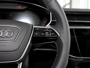 2023S8L 4.0TFSI quattro п؅^(q)