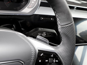 2023S8L 4.0TFSI quattro п؅^(q)