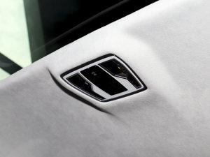 2023S8L 4.0TFSI quattro п؅^