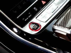 2023S8L 4.0TFSI quattro п؅^