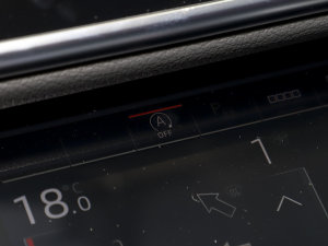 2023S8L 4.0TFSI quattro п؅^