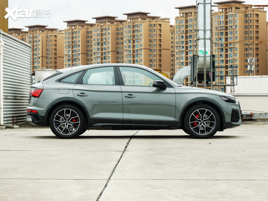 2023��W��SQ5 Sportback 3.0 TFSI quattro