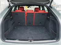 ���g���ΊW��SQ5 Sportback��������g