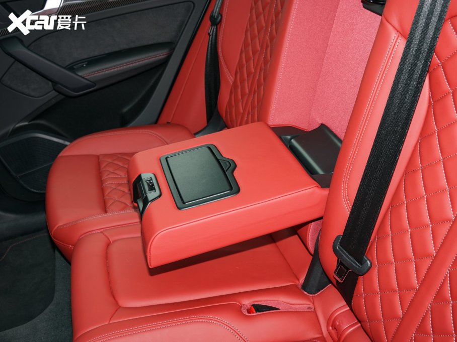 2023��W��SQ5 Sportback 3.0 TFSI quattro