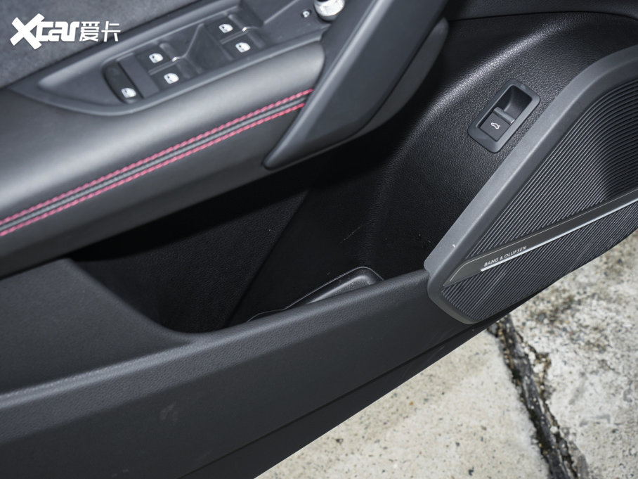 2023��W��SQ5 Sportback 3.0 TFSI quattro