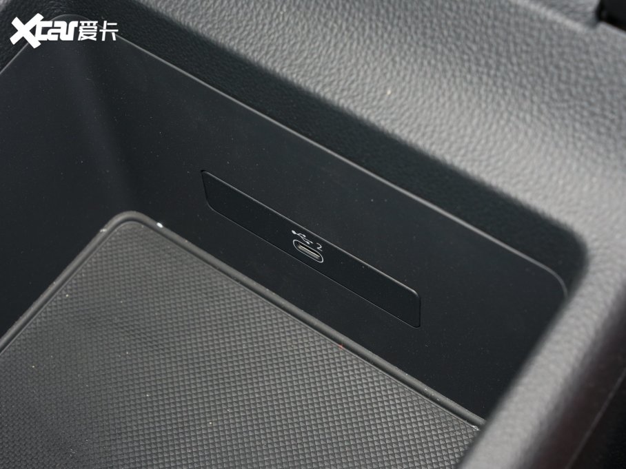 2023��W��SQ5 Sportback 3.0 TFSI quattro