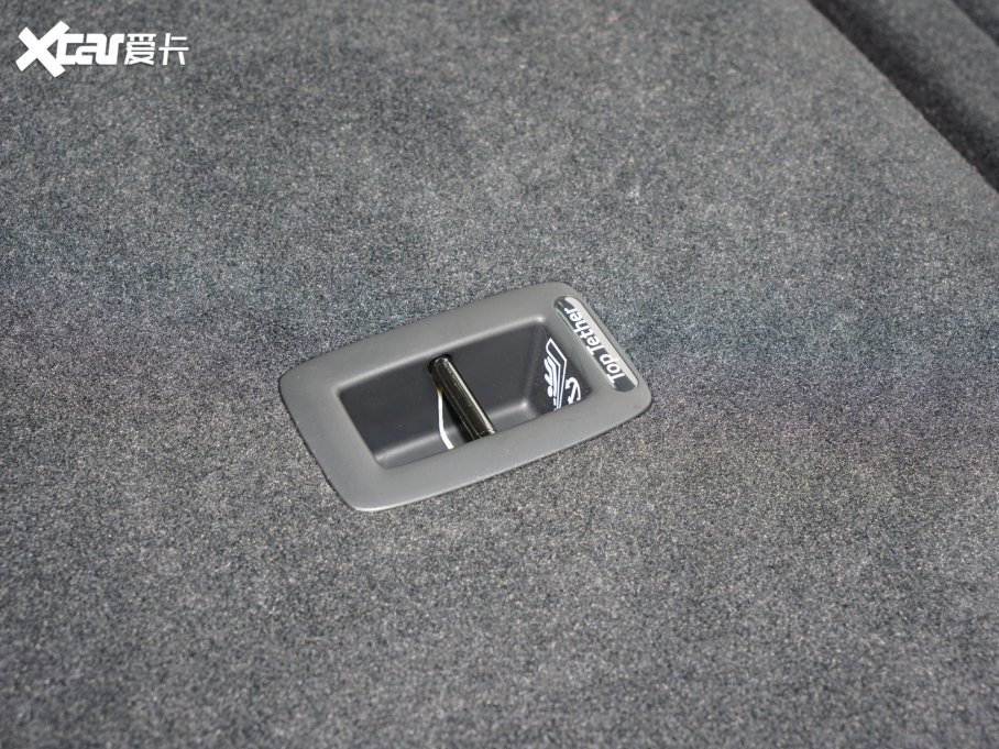 2023��?yu��n)W��SQ5 Sportback 3.0 TFSI quattro