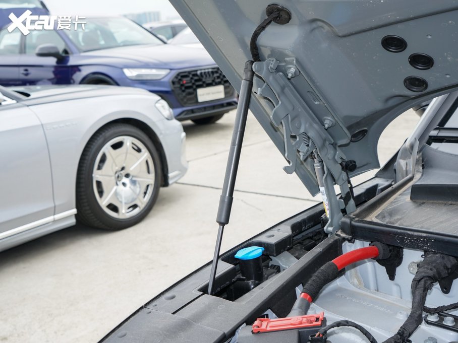 2023��W��SQ5 Sportback 3.0 TFSI quattro