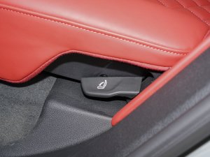 2023��3.0 TFSI quattro ���g����