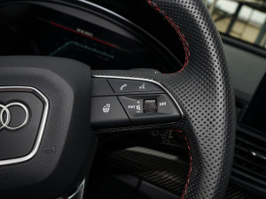 2023��3.0 TFSI quattro �п؅^