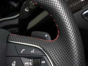 2023��3.0 TFSI quattro �п؅^